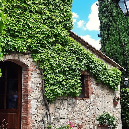 Borgo Livernano - Farmhouse With Pool Radda in Chianti Ngoại thất bức ảnh