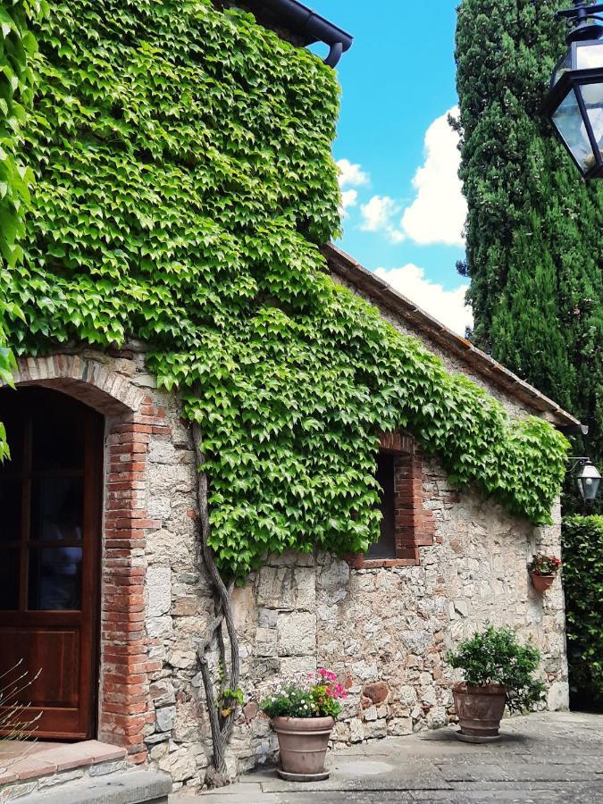 Borgo Livernano - Farmhouse With Pool Radda in Chianti Ngoại thất bức ảnh