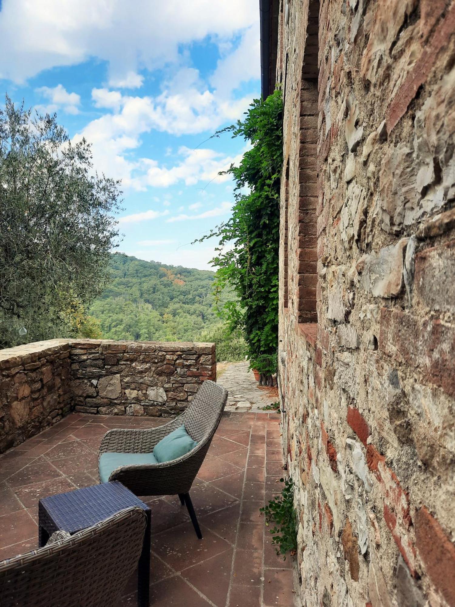 Borgo Livernano - Farmhouse With Pool Radda in Chianti Ngoại thất bức ảnh